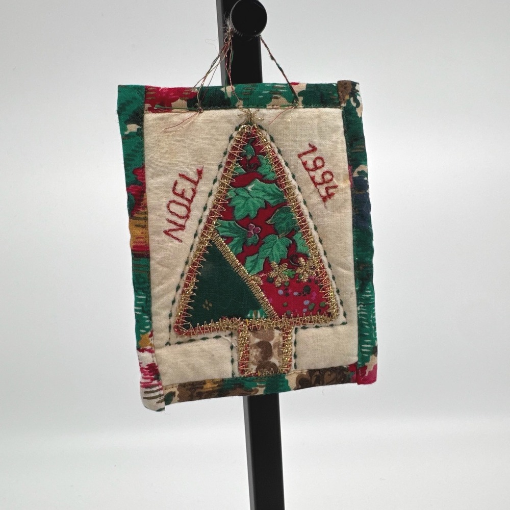 Vtg 1994 Handmade Christmas Tree Ornament Fabric Quilted Folk Art Noel Primitive
